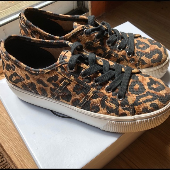 steve madden ny90 leopard